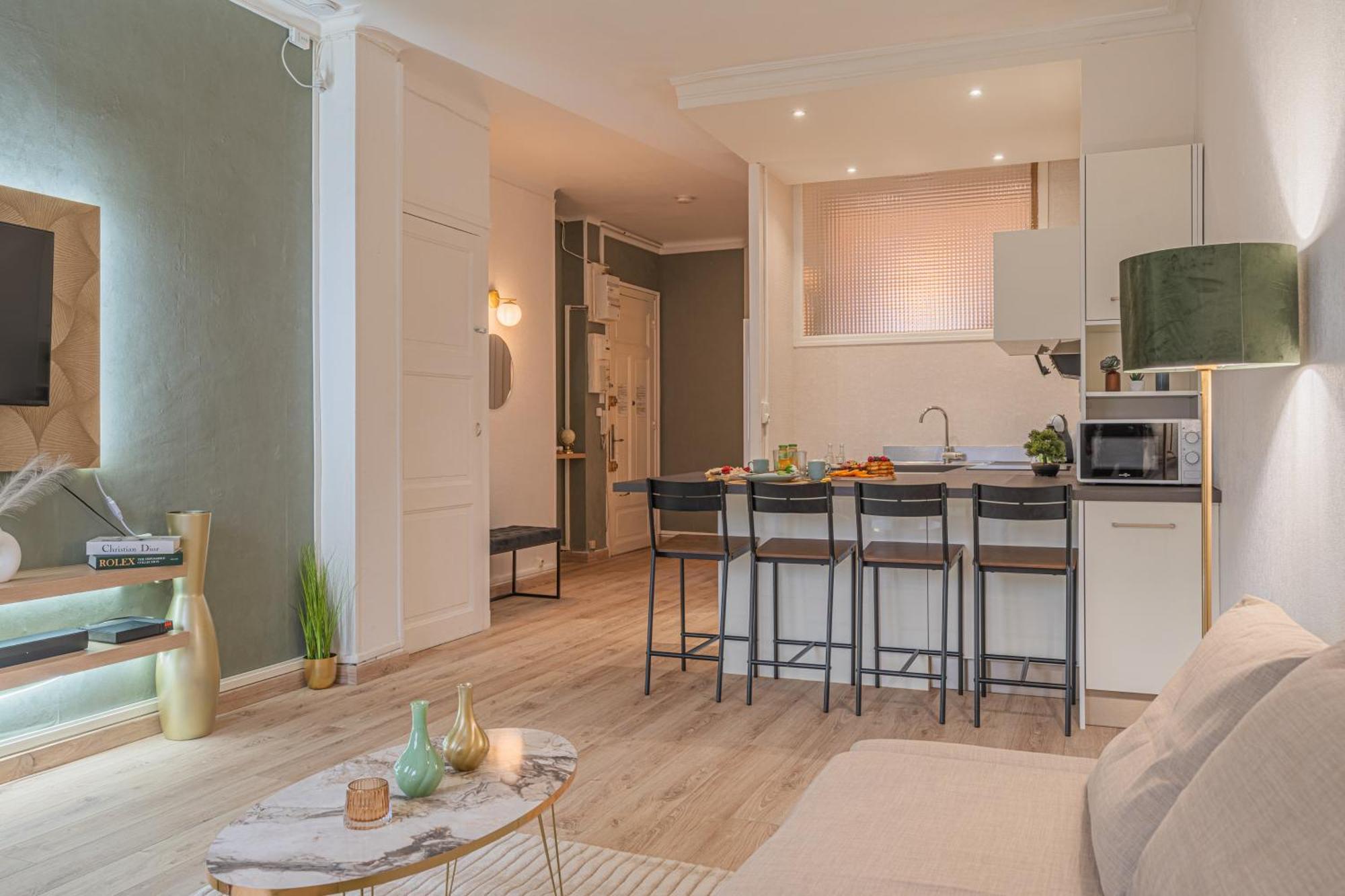 Ferienwohnung Luxury Cinephile - Netflix - 2 Balcons - Garage Prive - Minibar Grenoble Exterior foto