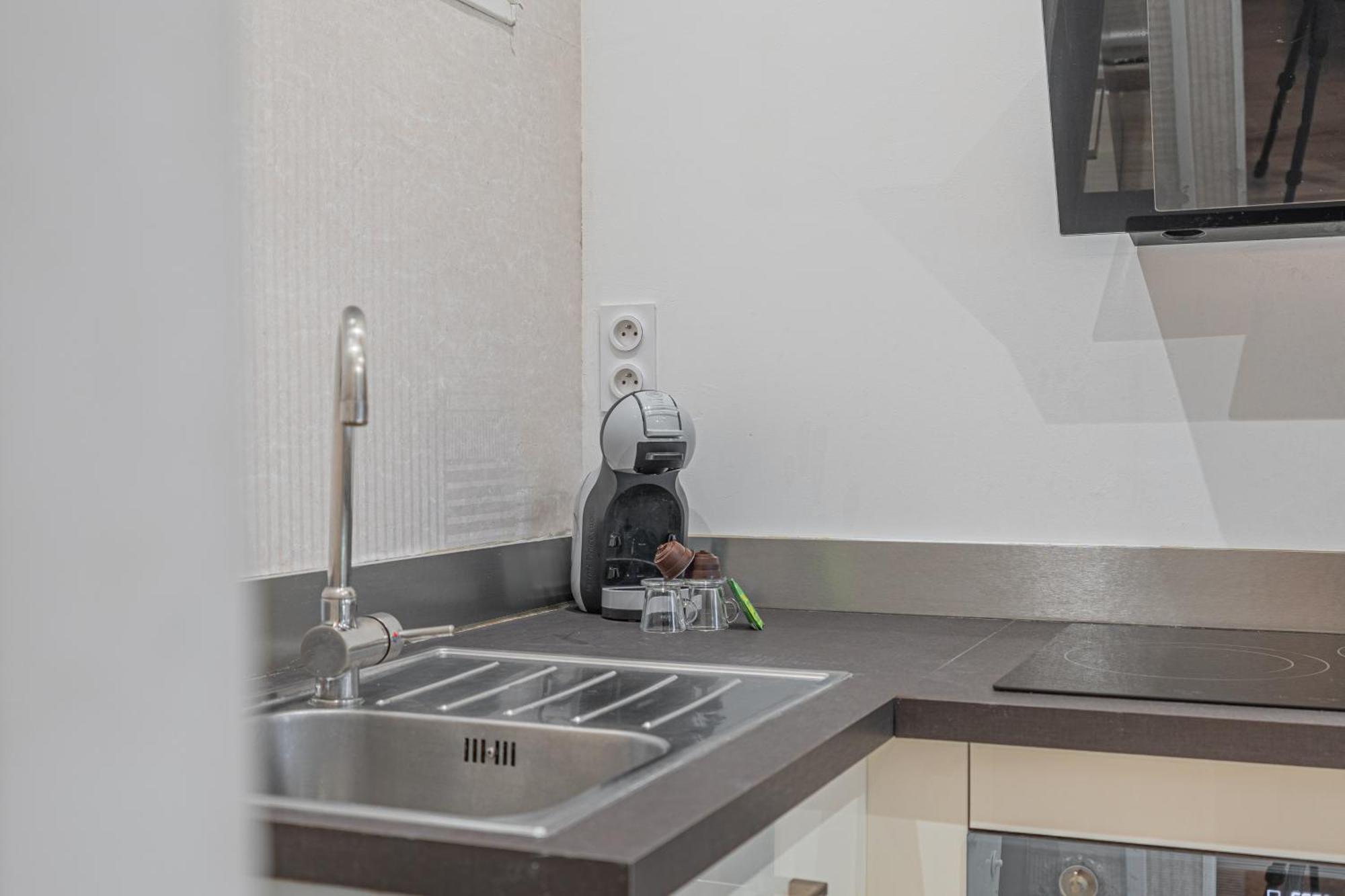 Ferienwohnung Luxury Cinephile - Netflix - 2 Balcons - Garage Prive - Minibar Grenoble Exterior foto